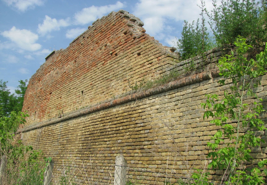 Szegvári Vár, Hungary